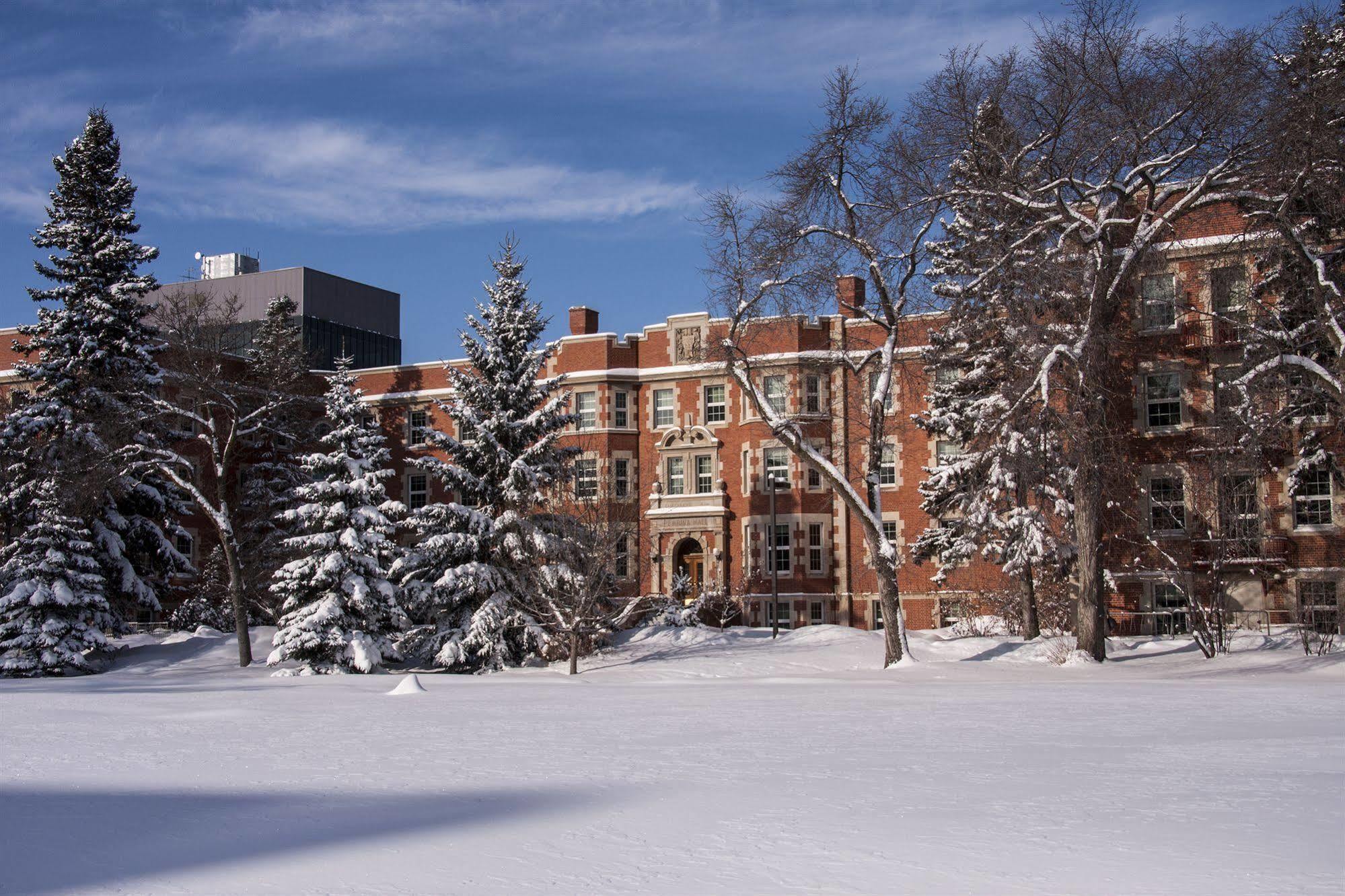 阿尔伯塔大学酒店 埃德蒙顿 外观 照片